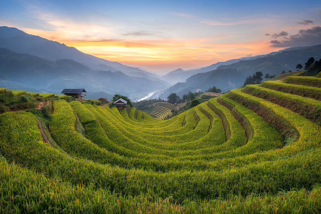 Sapa Valley at sunset, Vietnam