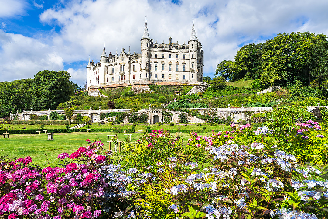  Dunrobin Castle in Scotland