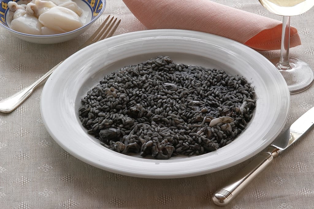 Risotto al nero di seppia