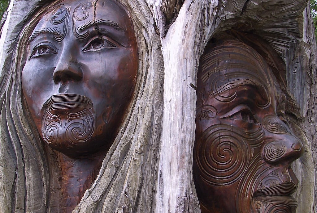 Maori wood carving