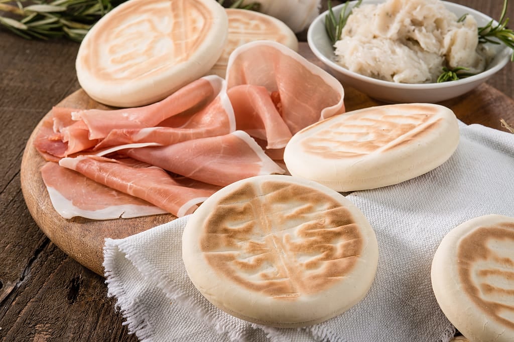 Crescentina with Prosciutto di Parma