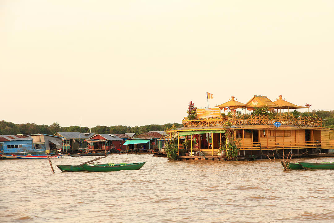 Chong Kneas floating village in Tonlé Sap Lake, Cambodia