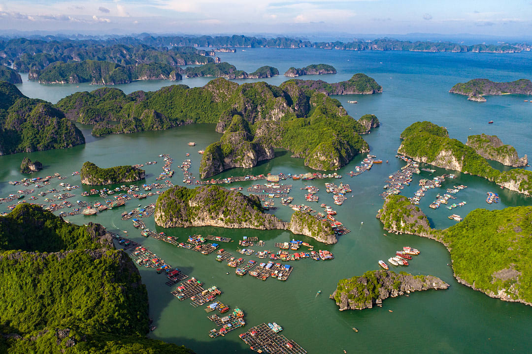 Fishing village in Lan Ha Bay