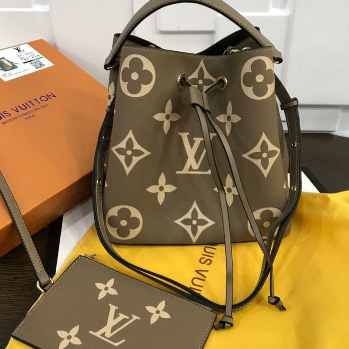 Louis Vuitton Serut (Paperbag) Kode : 77719 – TasBatam168