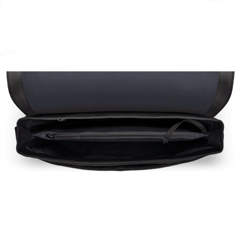 23509_DAVIDOFF_ESSENTIALS_LLG_Messenger_Black_Top