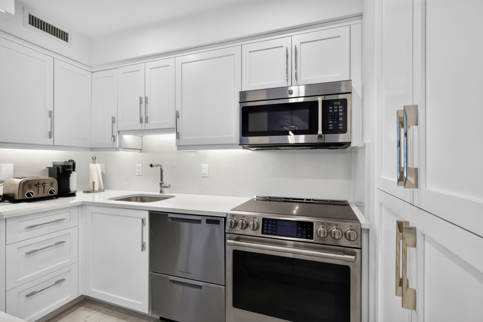 2780 S Ocean Boulevard, Unit 607 — photo 9