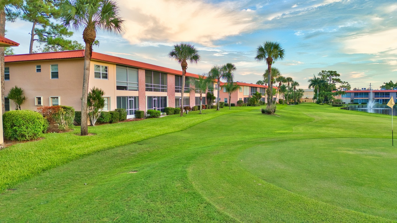 1911 SW Palm City Road, Apt J — photo 12