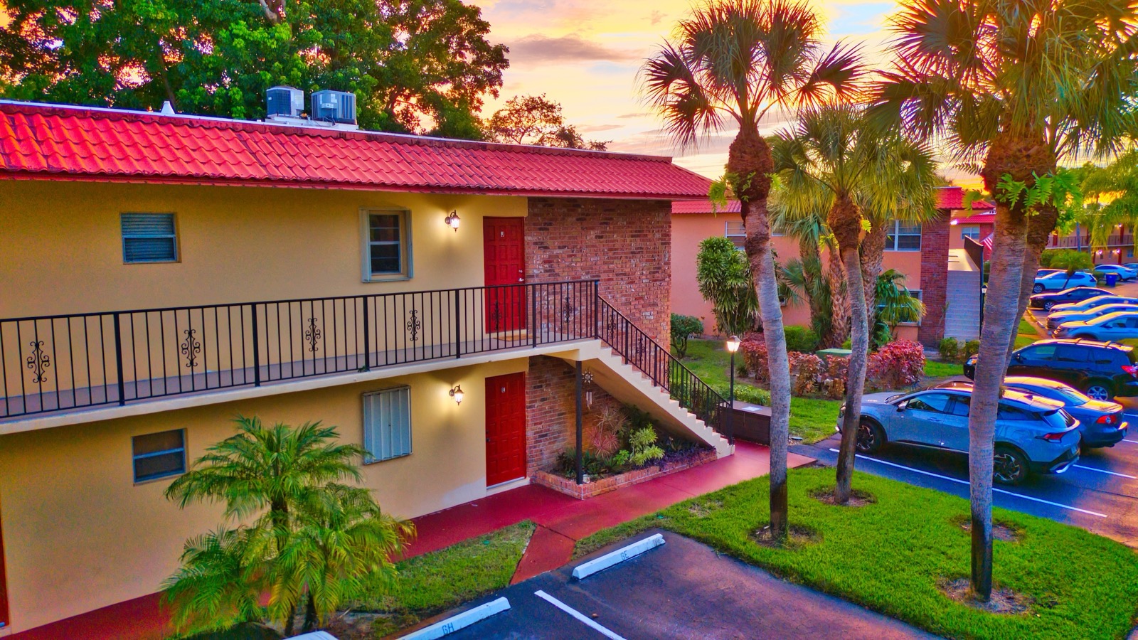 1911 SW Palm City Road, Apt J — photo 22