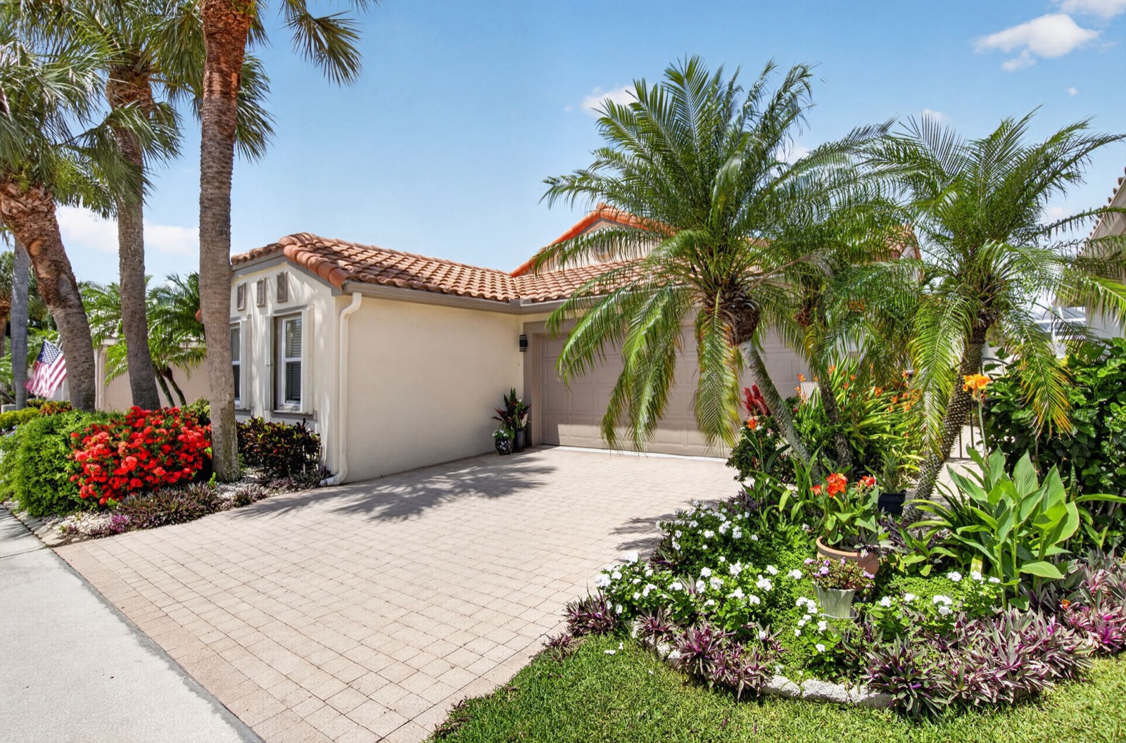 11585 Augustus Dr — photo 61