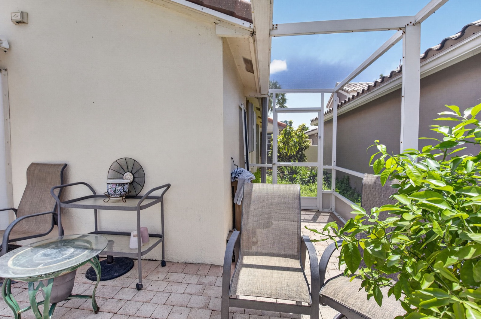 11585 Augustus Dr — photo 71