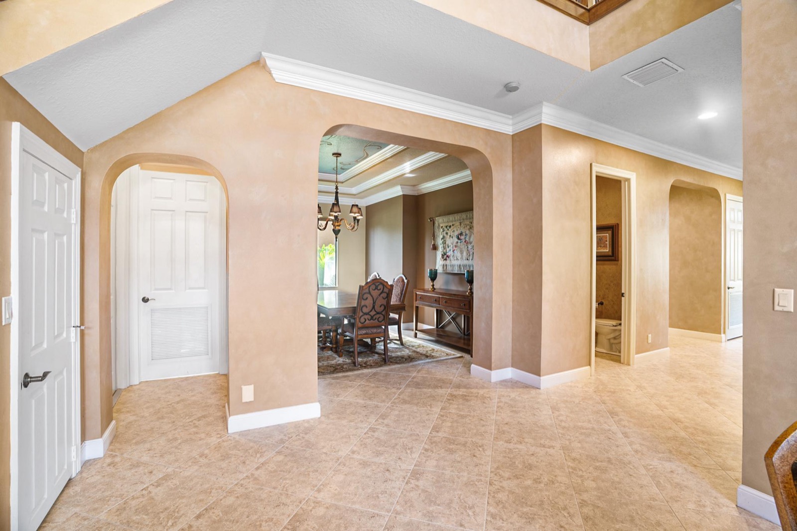 3483 Collonade Drive — photo 11