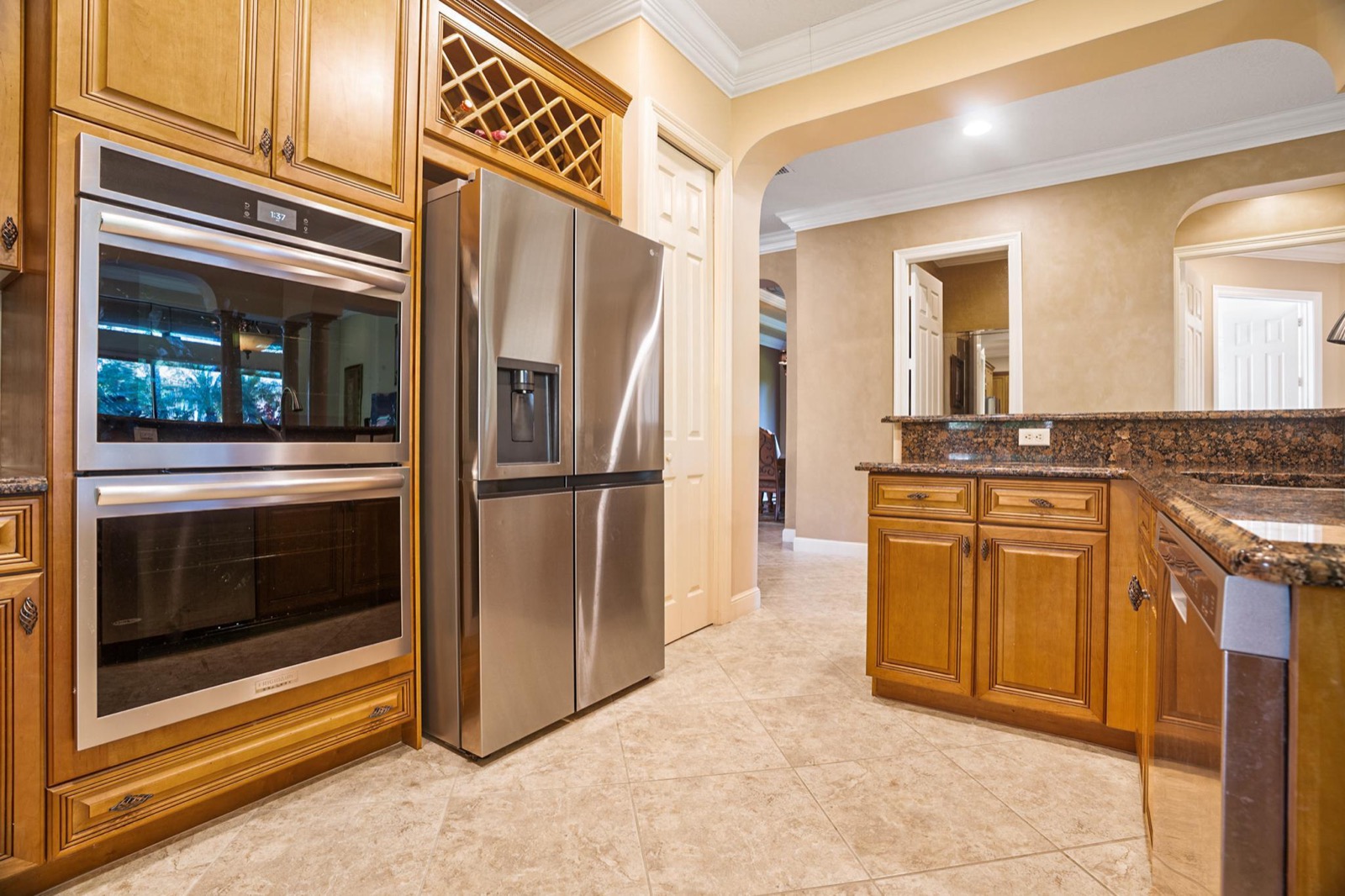 3483 Collonade Drive — photo 21