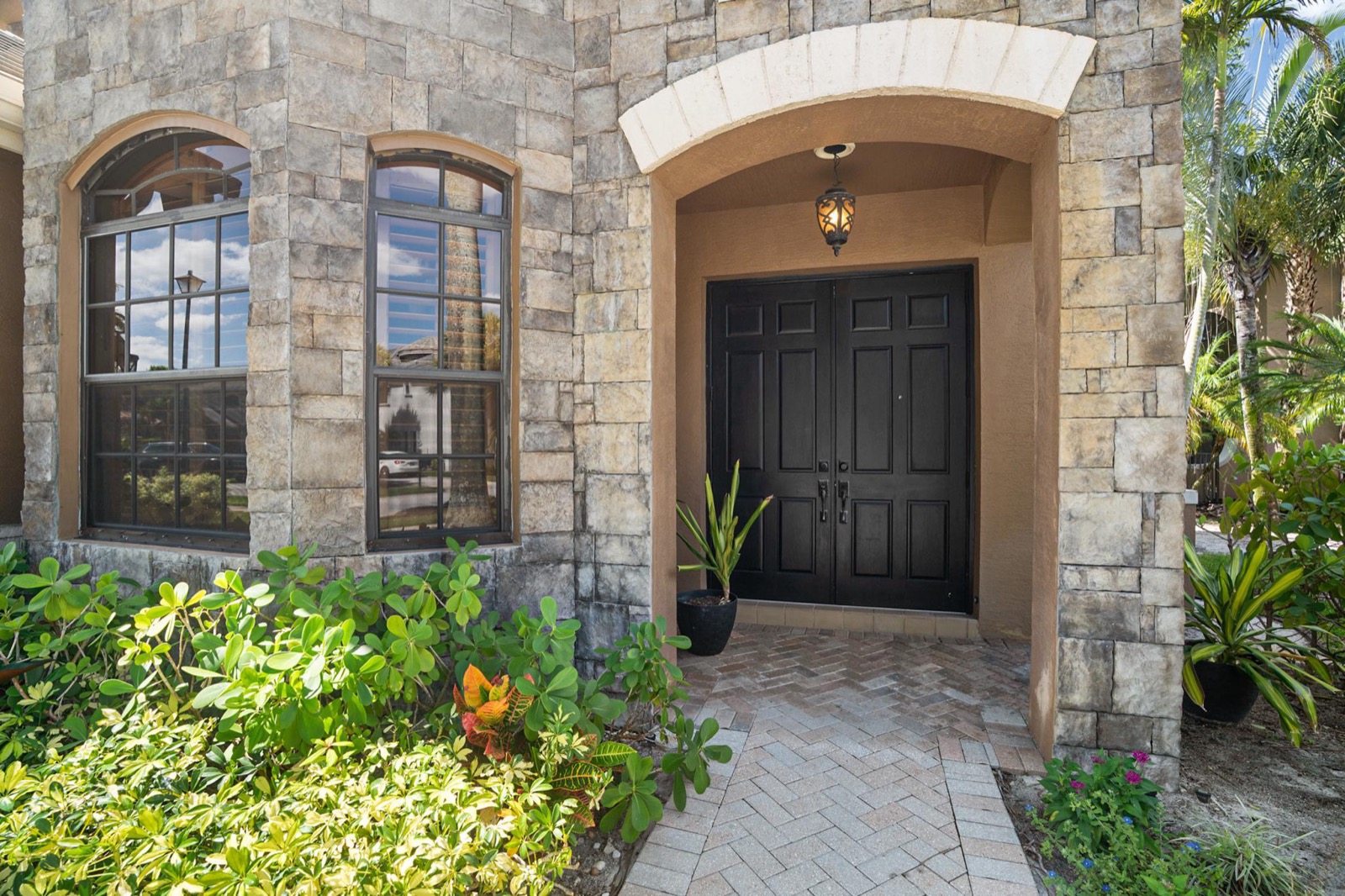 3483 Collonade Drive — photo 60
