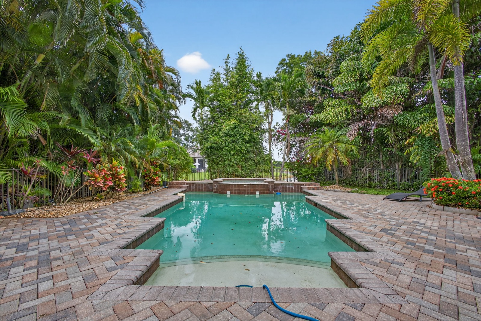 3501 Collonade Drive — photo 49