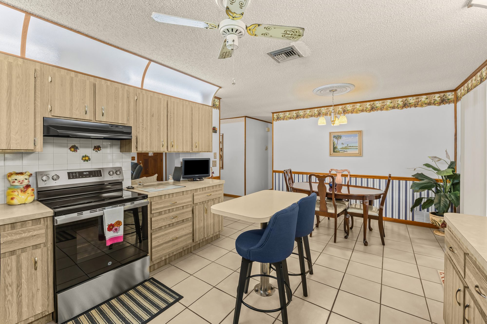 351 Baysinger Ave — photo 18