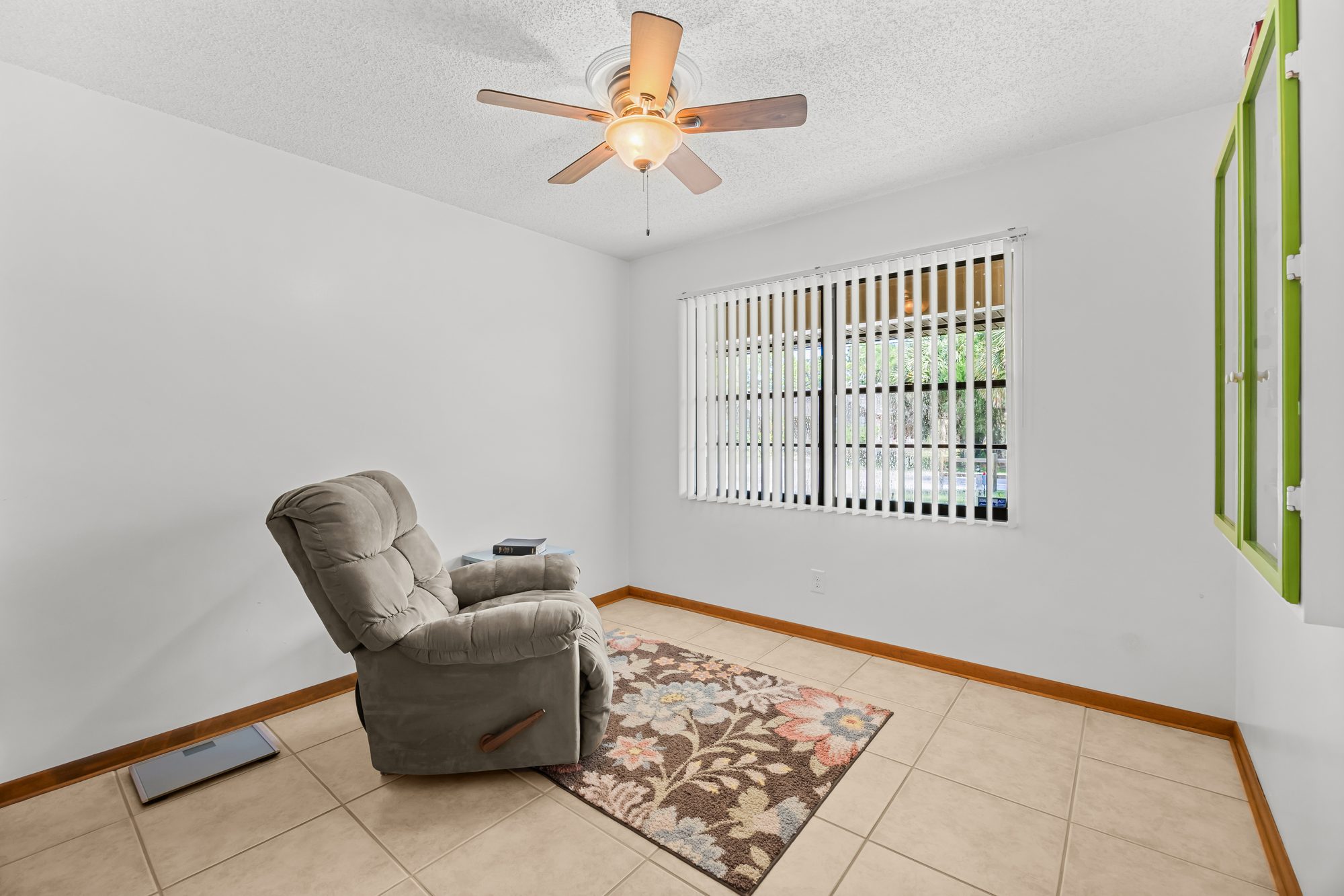 351 Baysinger Ave — photo 28