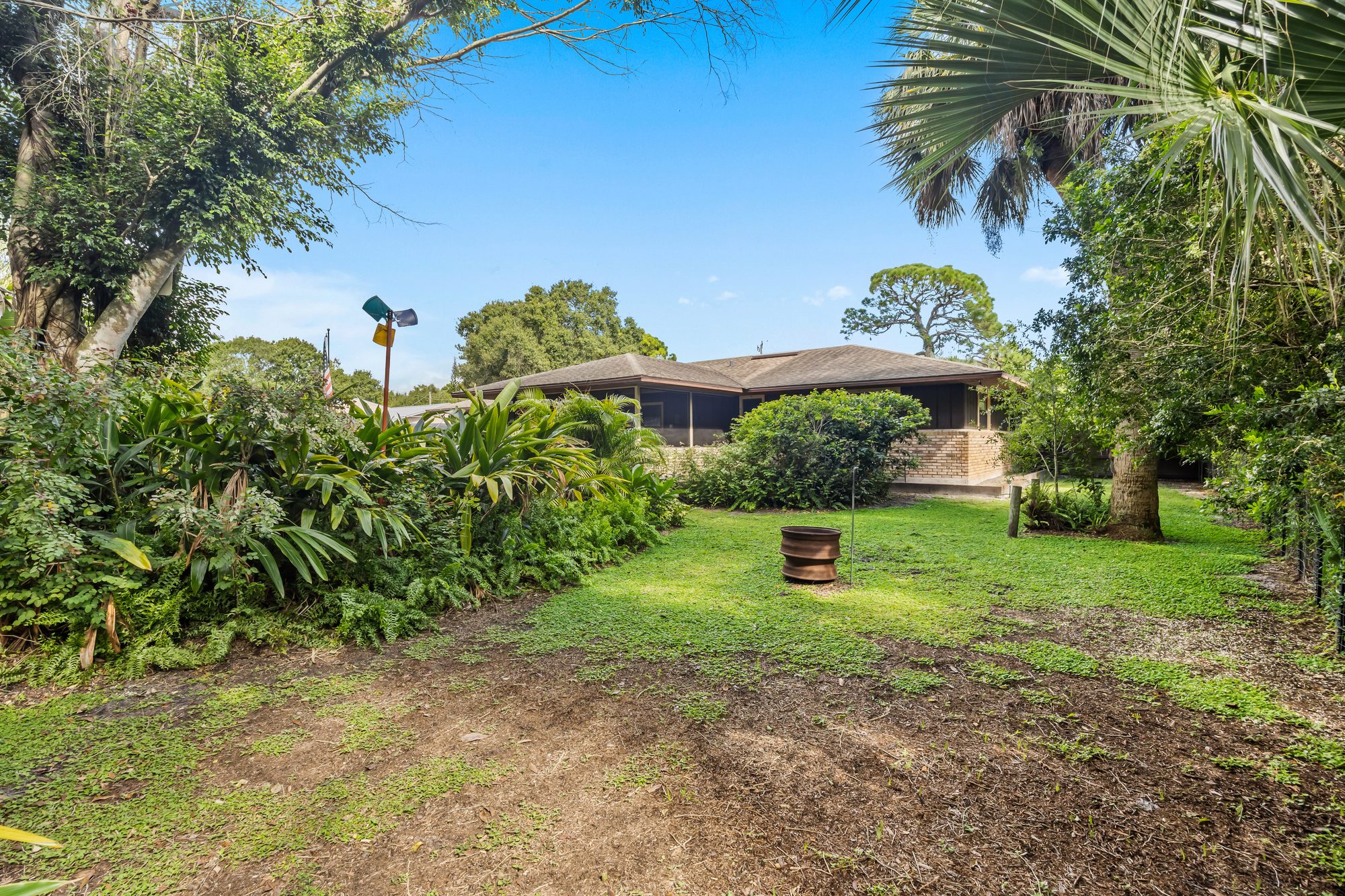 351 Baysinger Ave — photo 50