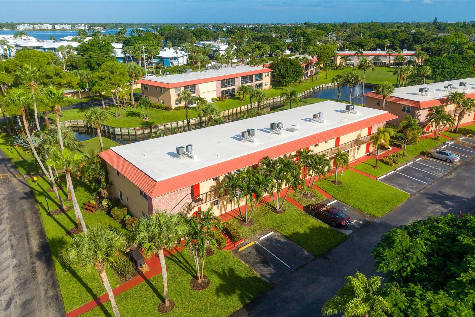 1917 SW Palm City Road, Apt G — photo 3