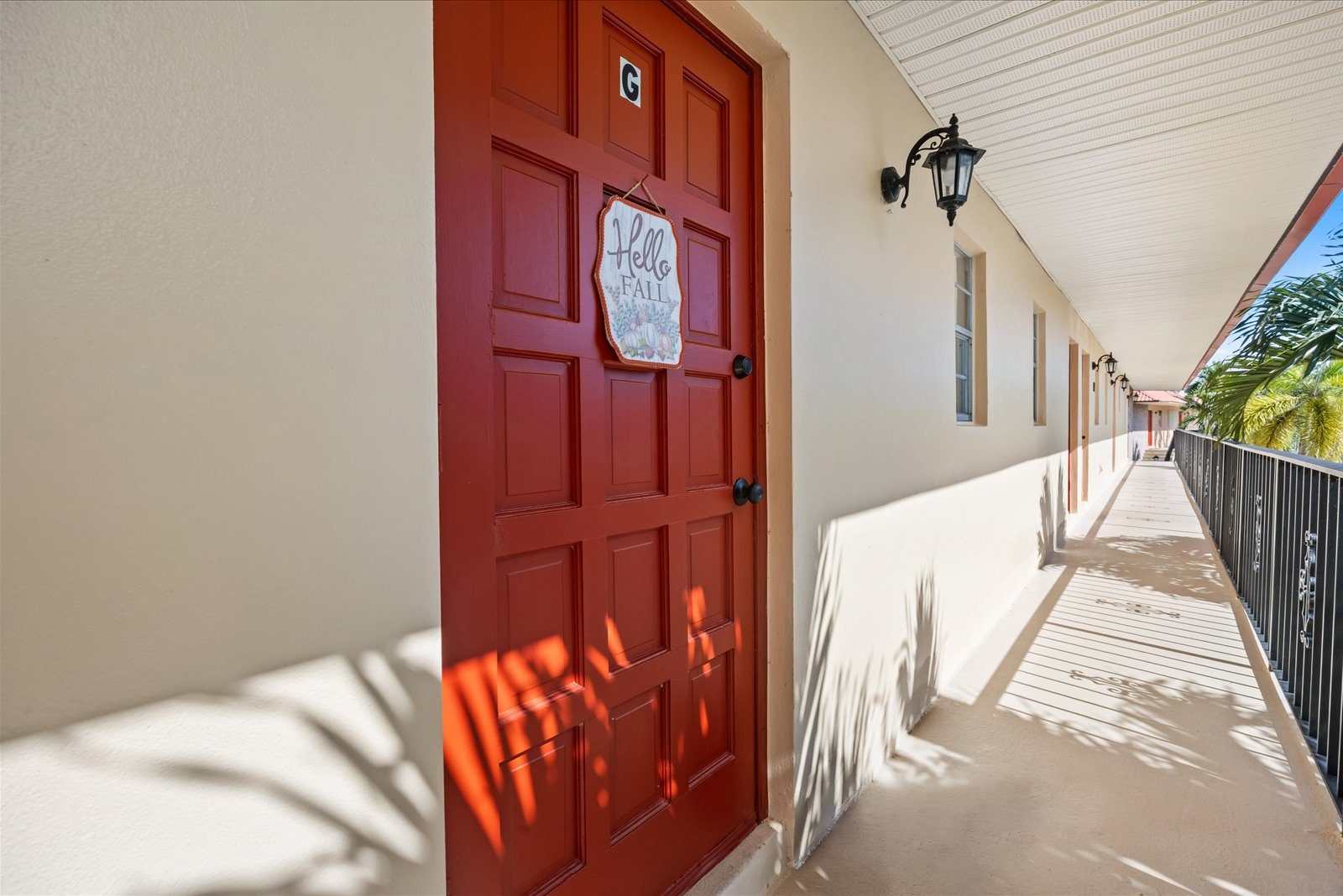 1917 SW Palm City Road, Apt G — photo 4