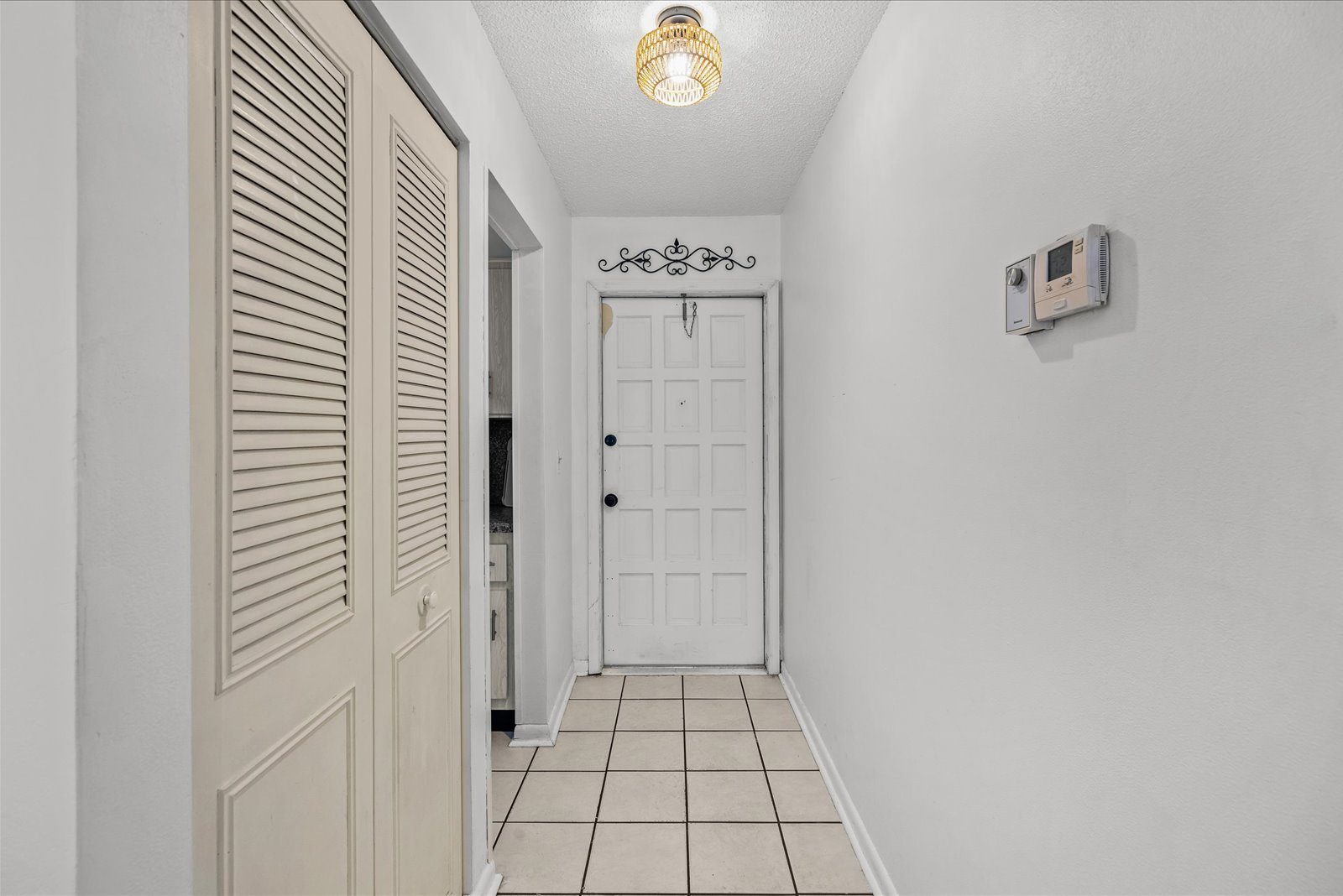 1917 SW Palm City Road, Apt G — photo 6