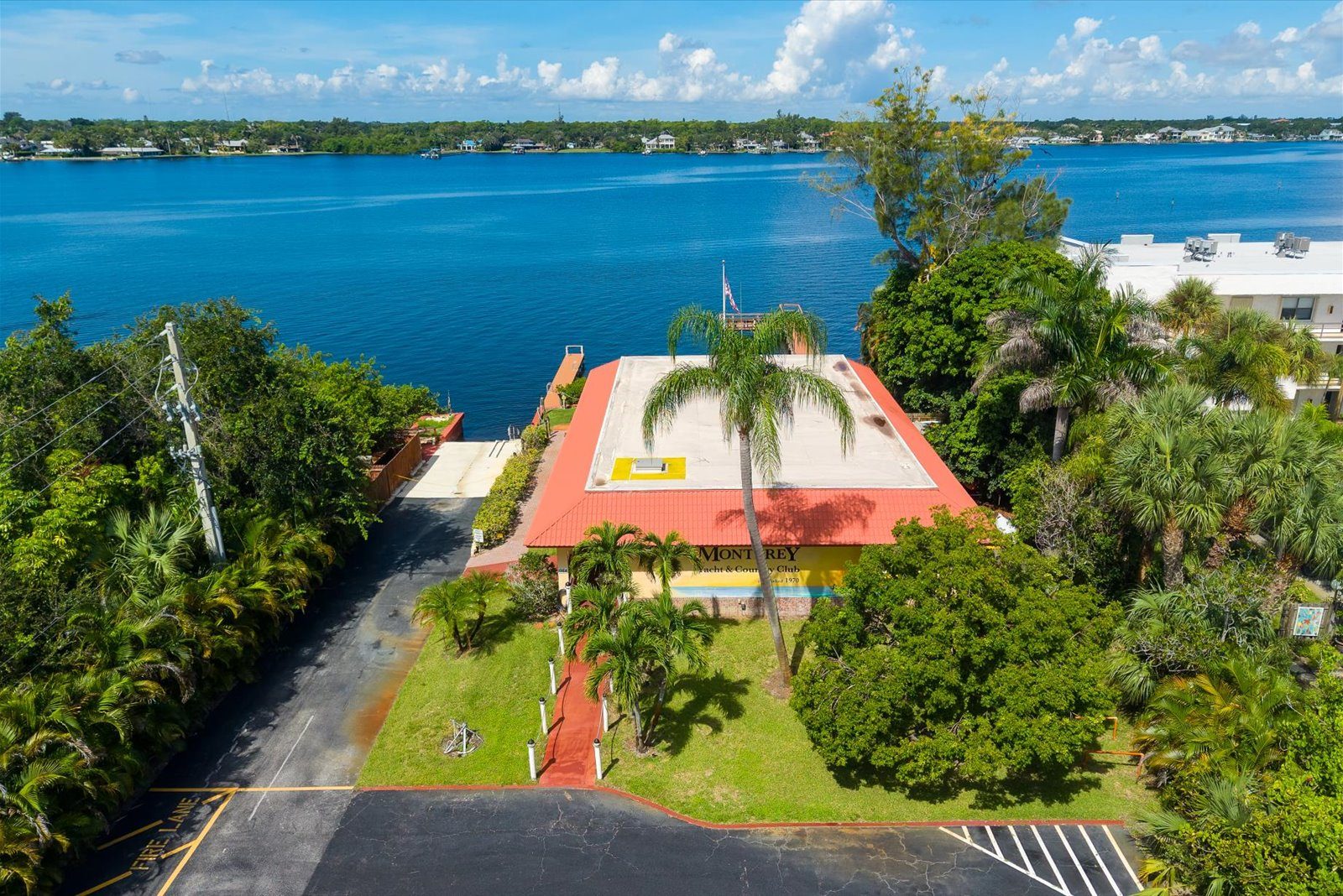 1917 SW Palm City Road, Apt G — photo 42