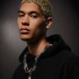 Zumiez