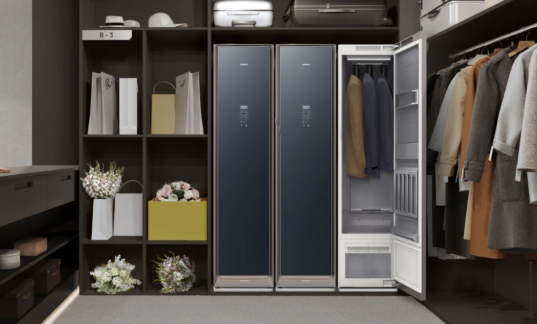 Samsung Introduces an AirDresser to Sanitize Your Clothes 1