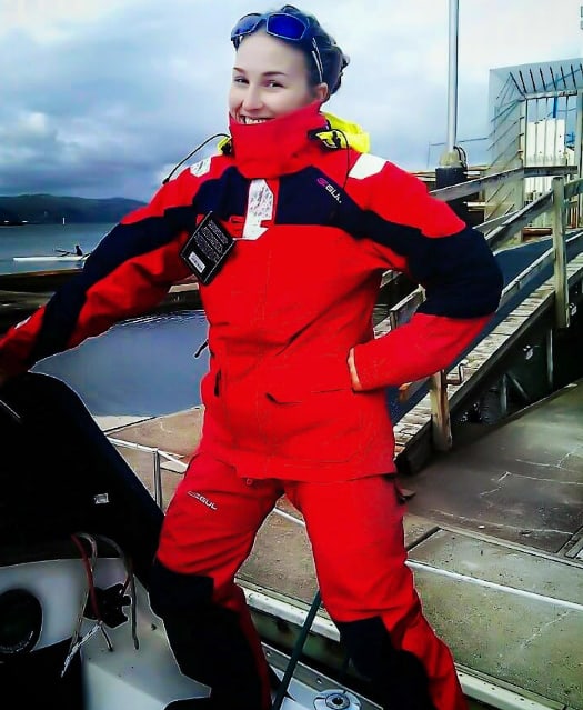 How to keep warm while sailing