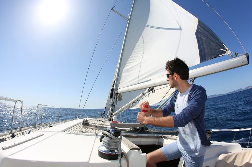 top reasons to go sailing