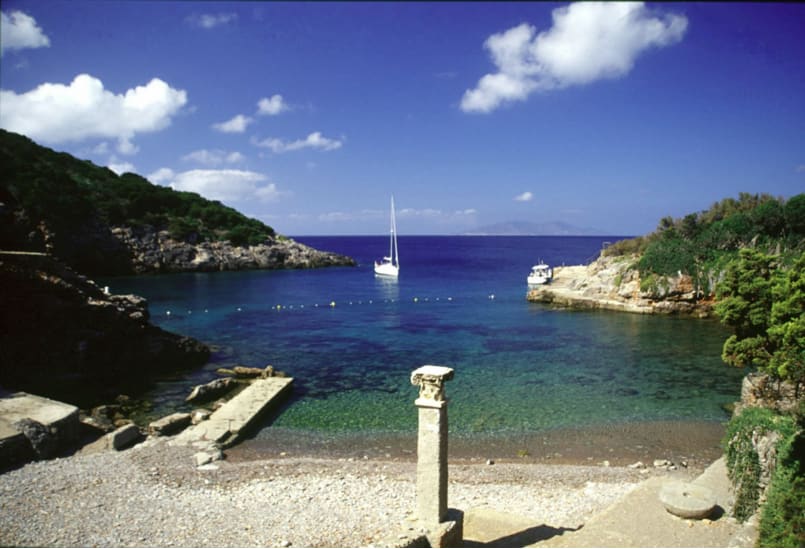 Discover the Roman ruins on Giannutri. Photo credit: