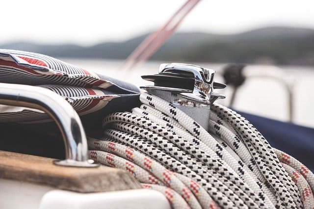 Take a boat licence course