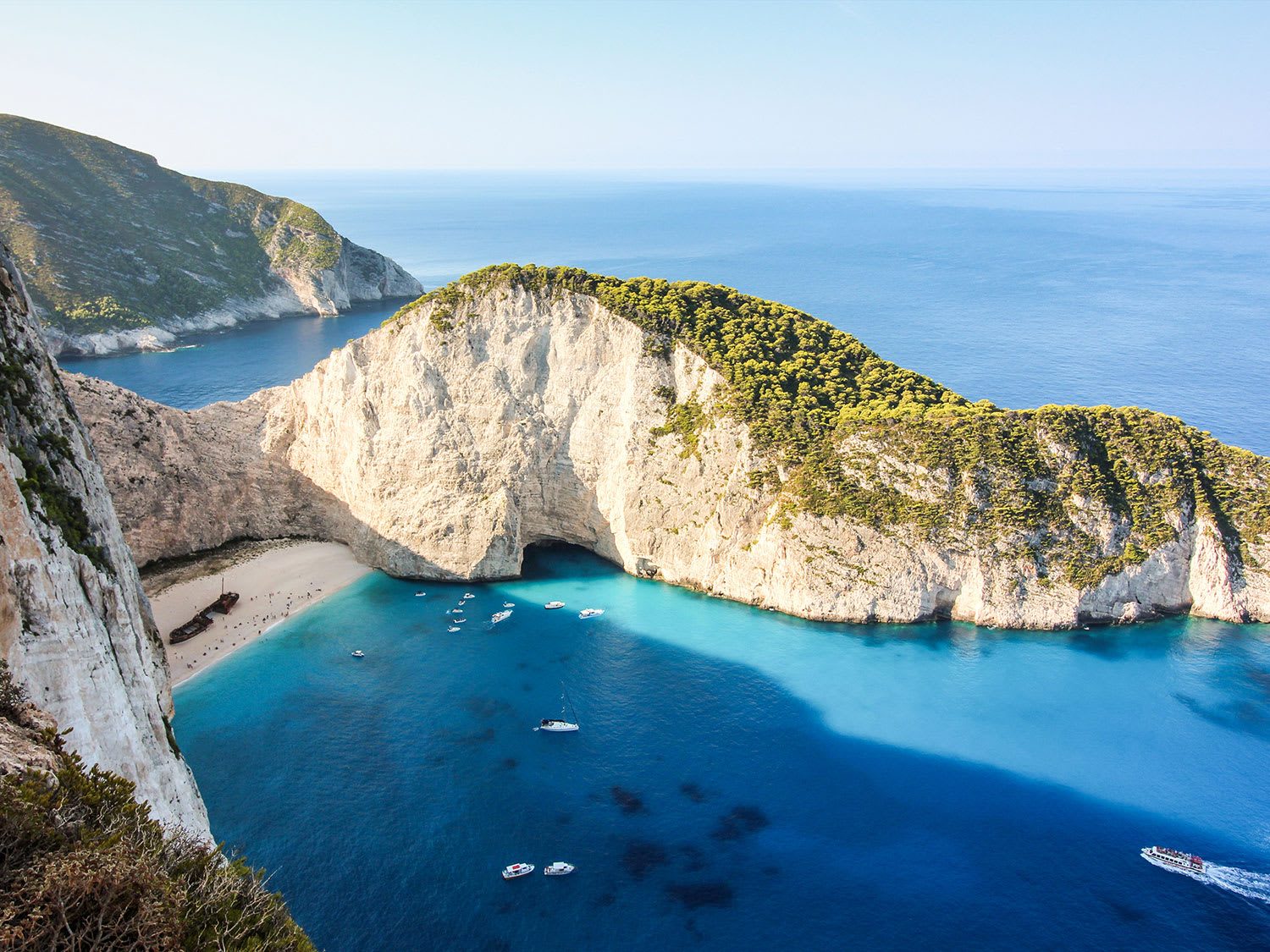 Hire a boat in Greece – with or without a boat licence ...