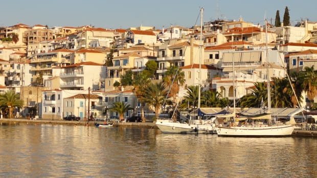 Island hopping from Athens