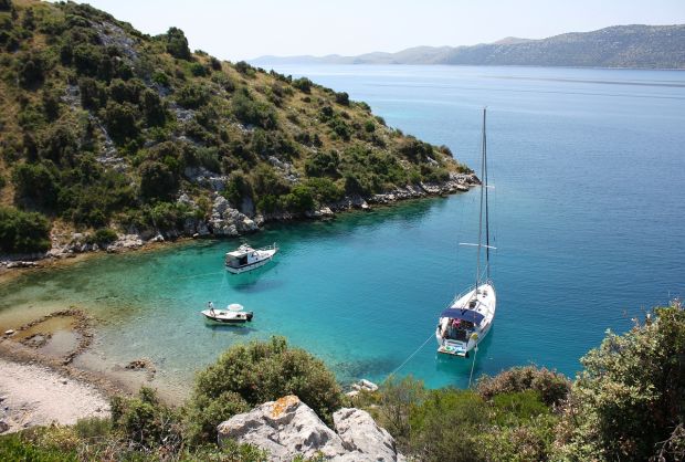 island-hopping in croatia