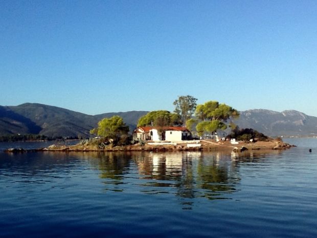 Island hopping from Athens