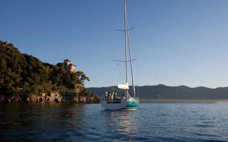 oceanis yacht charters