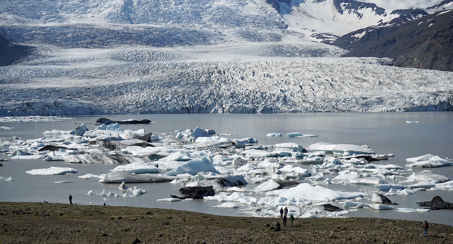 The glacier Vatnajökull, where the northern part of Westeros was filmed. Game of Thrones Sailing destinations Croatia