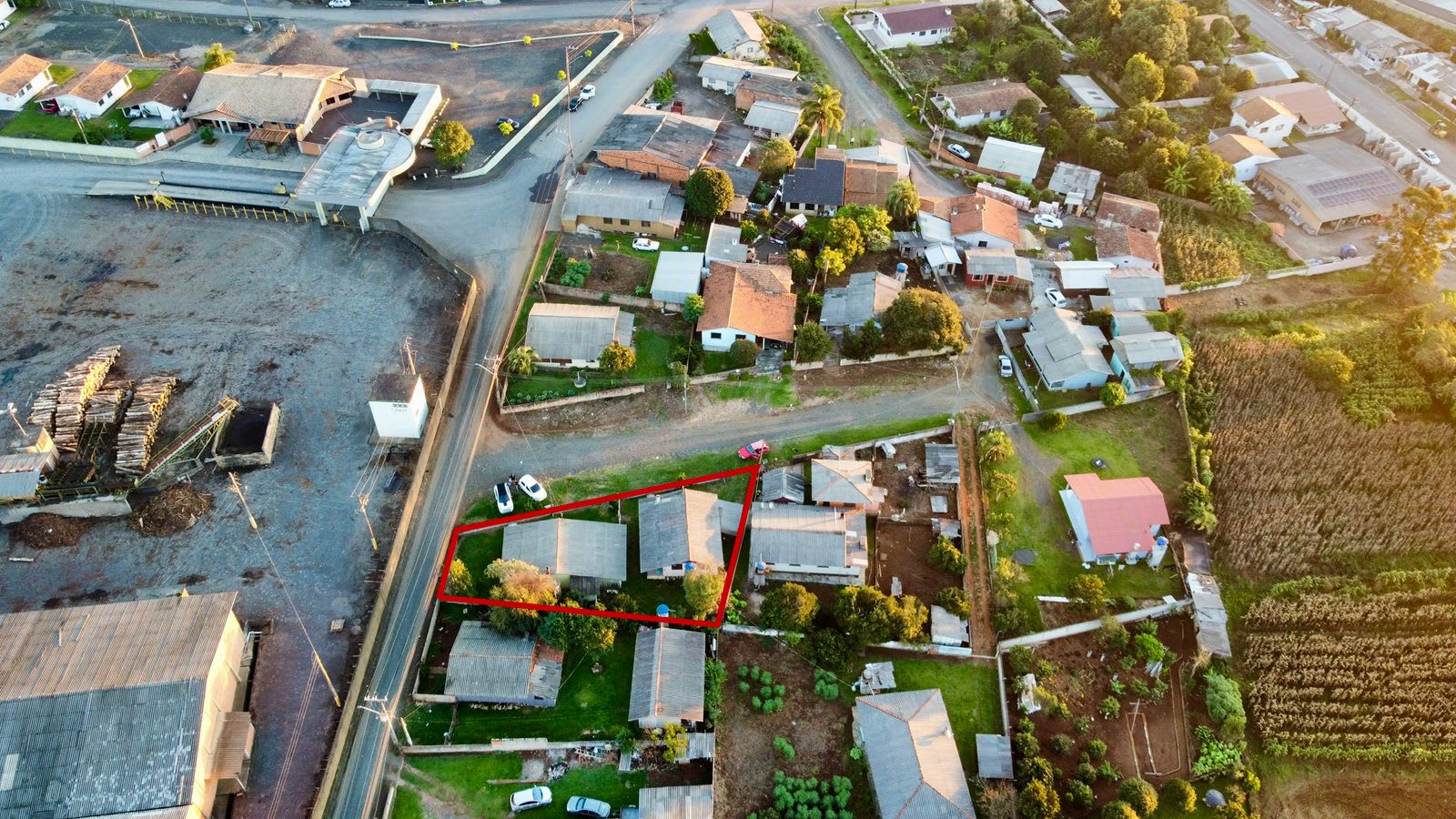 2 Casas + Terreno — foto 9