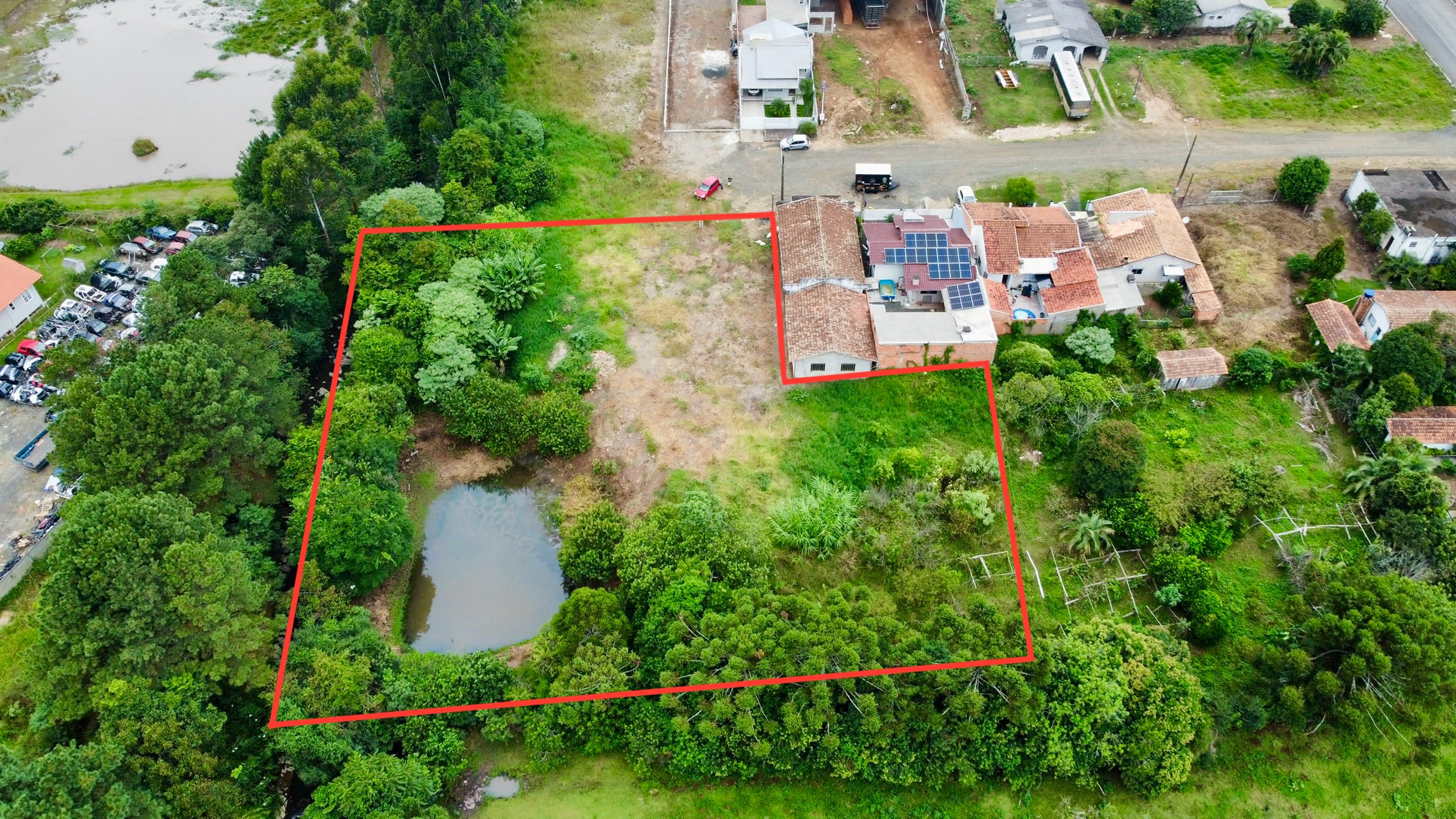 Lote no centro com 2.906 M2