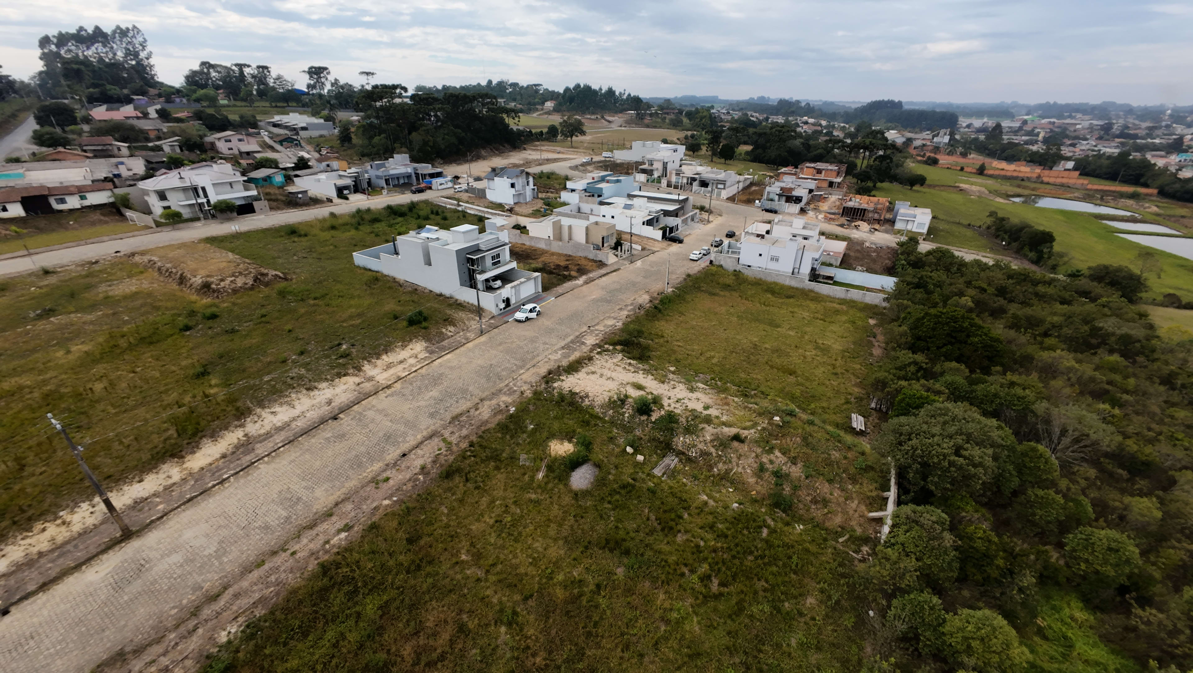 Lotes Residenciais de Padrão Médio/Alto — foto 13