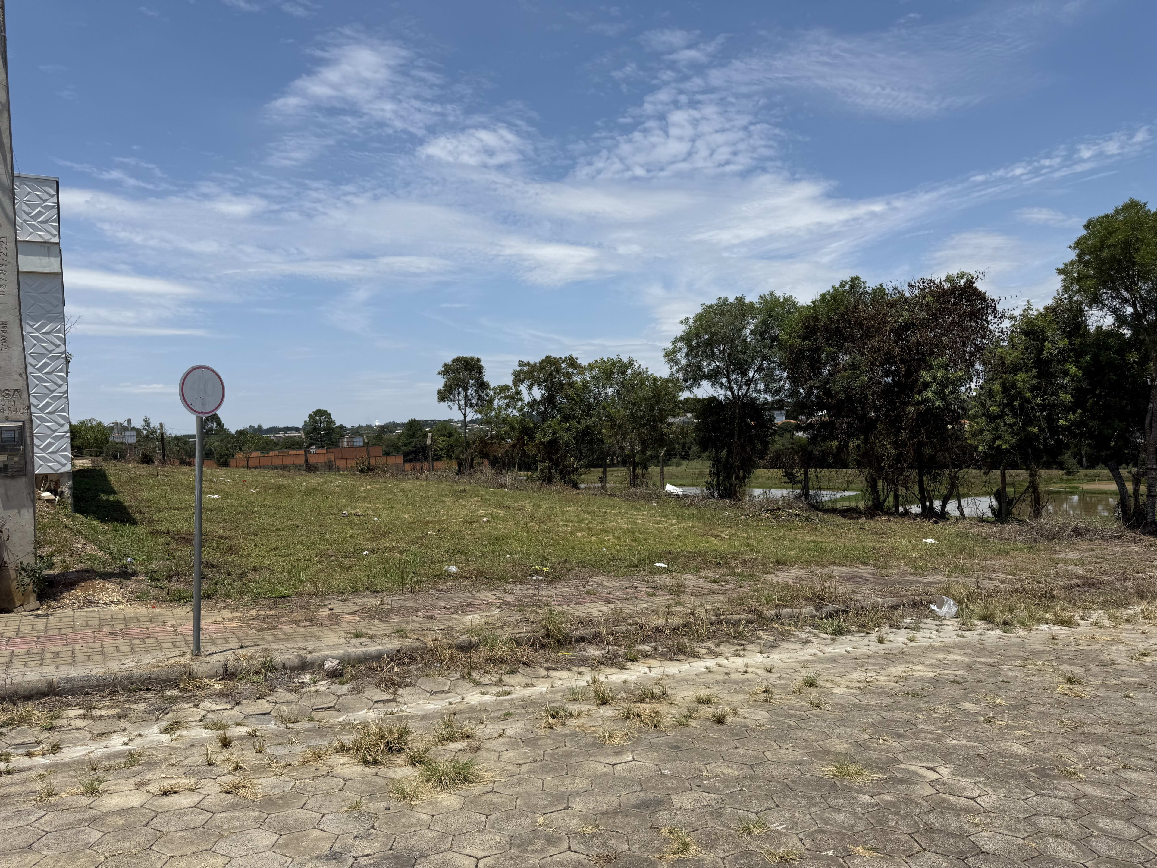 Lote com 545,18 m2  — foto 18