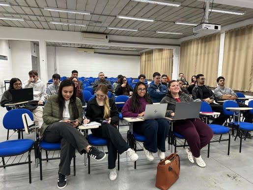 Giro de Vagas: Hidrovias do Brasil busca talentos e Grupo Petrópolis promove hackathon universitário