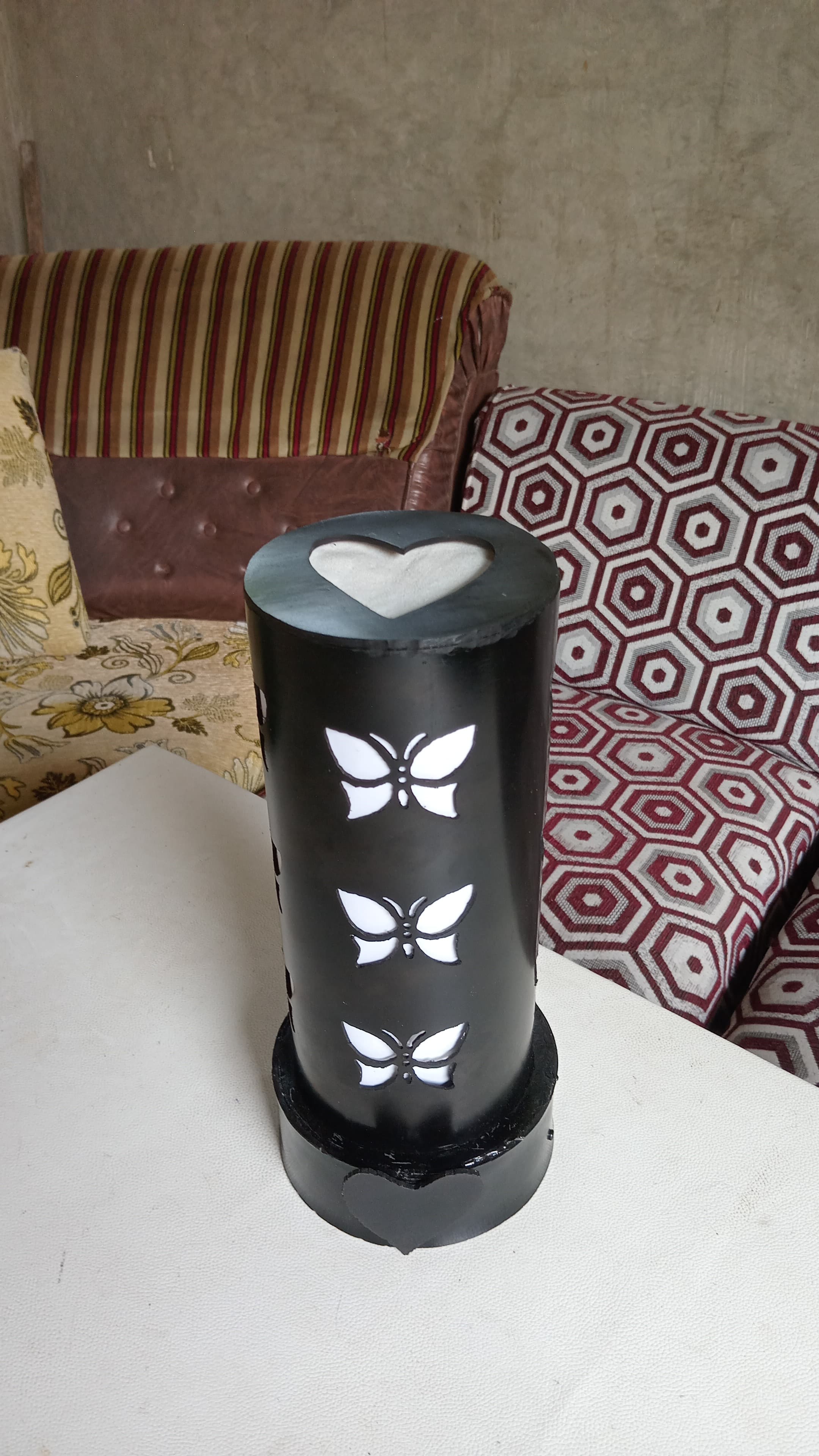diy-bed-lamp
