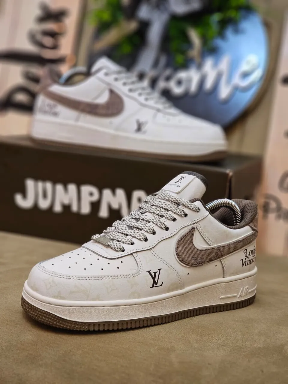 Luis Vuitton Nike Air
