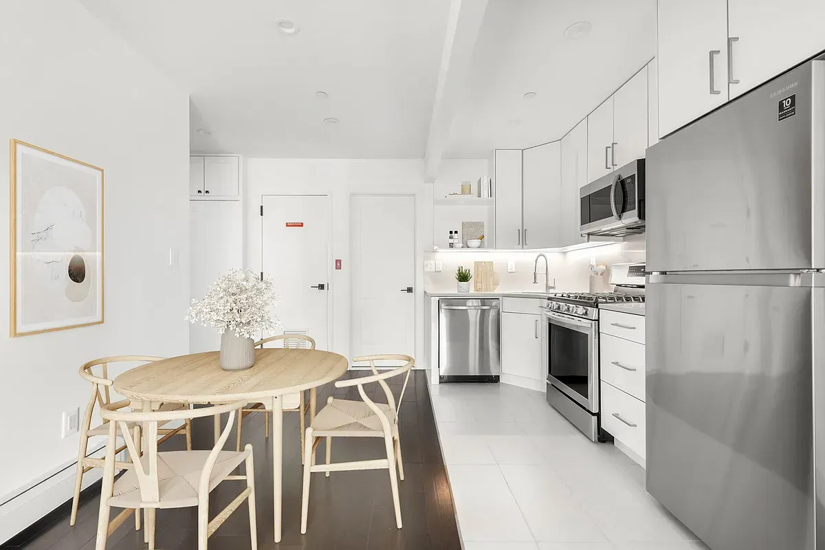 Urban Townhouse Development — media 5