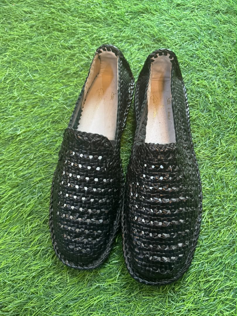 SATTE an MOLIO BRAND- GALIZIO TORRESI Black Pebbled Leather Loafers