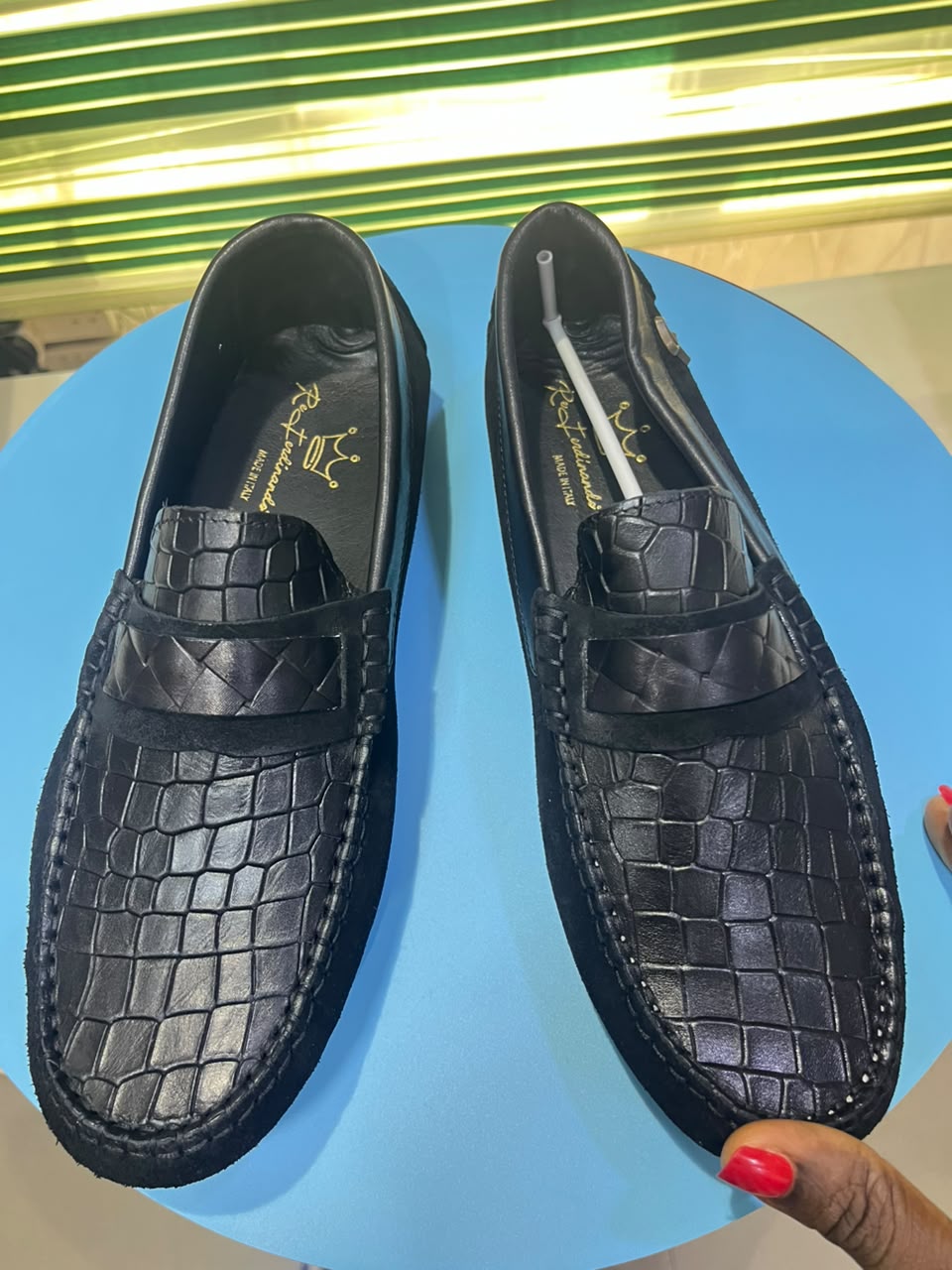 REFREDINADO's Black Crocodile-embossed Leather Loafers
