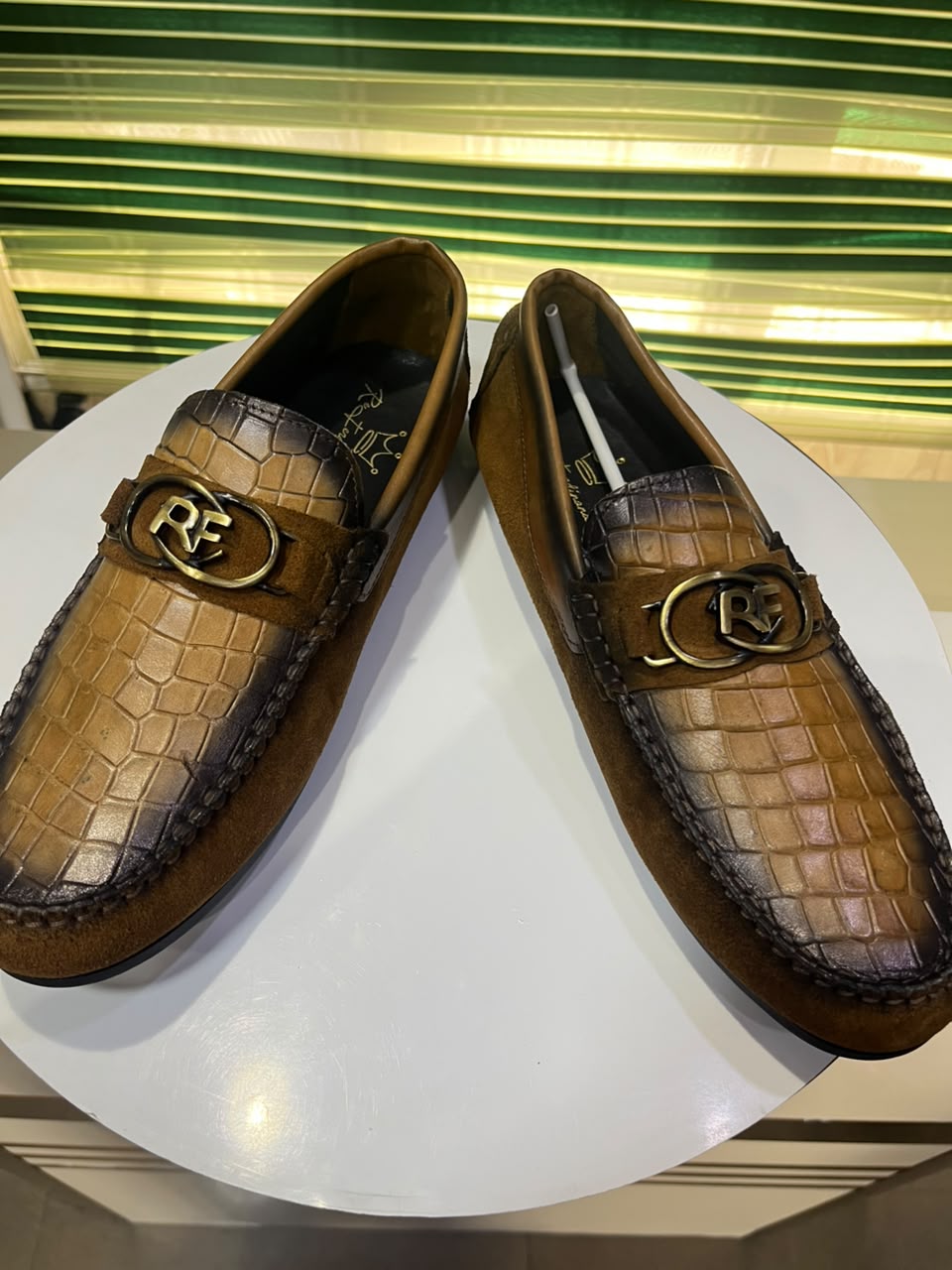 REFREDINADO's Brown Crocodile-embossed Leather Loafers
