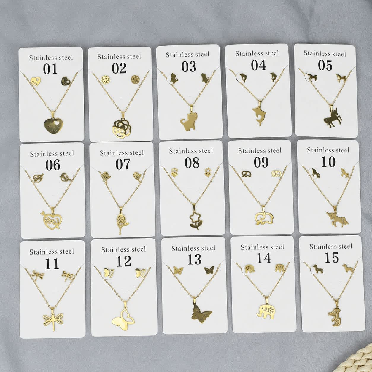 COMPLET CHAINES ET BOUCLES D'OREILLES