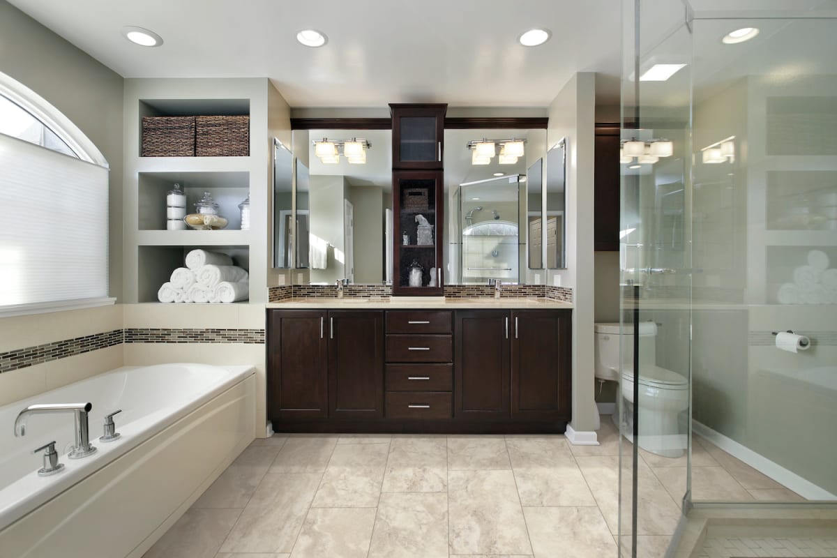 S1117-D8311 - TRUCOR - PBE Tile - Travertine Blanco II